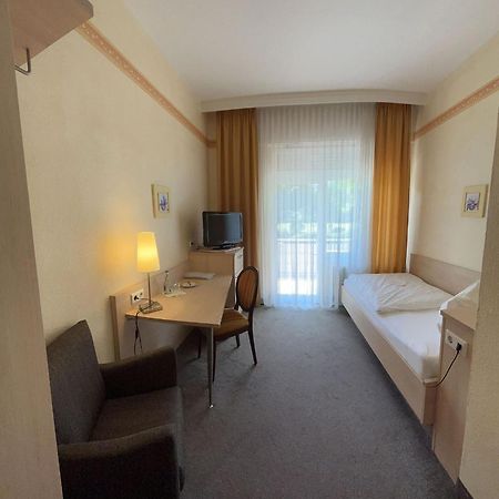 Kurhotel Haus Am Park Erwitte Exterior photo